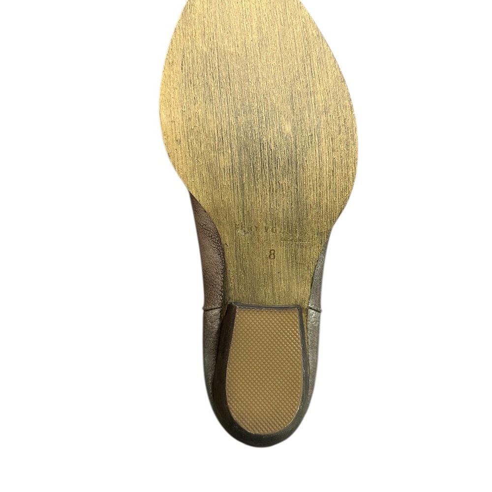 Very Volatile Gold Metallic Western Motivate Heeled Ankle Bootie - Picture 5 of 11